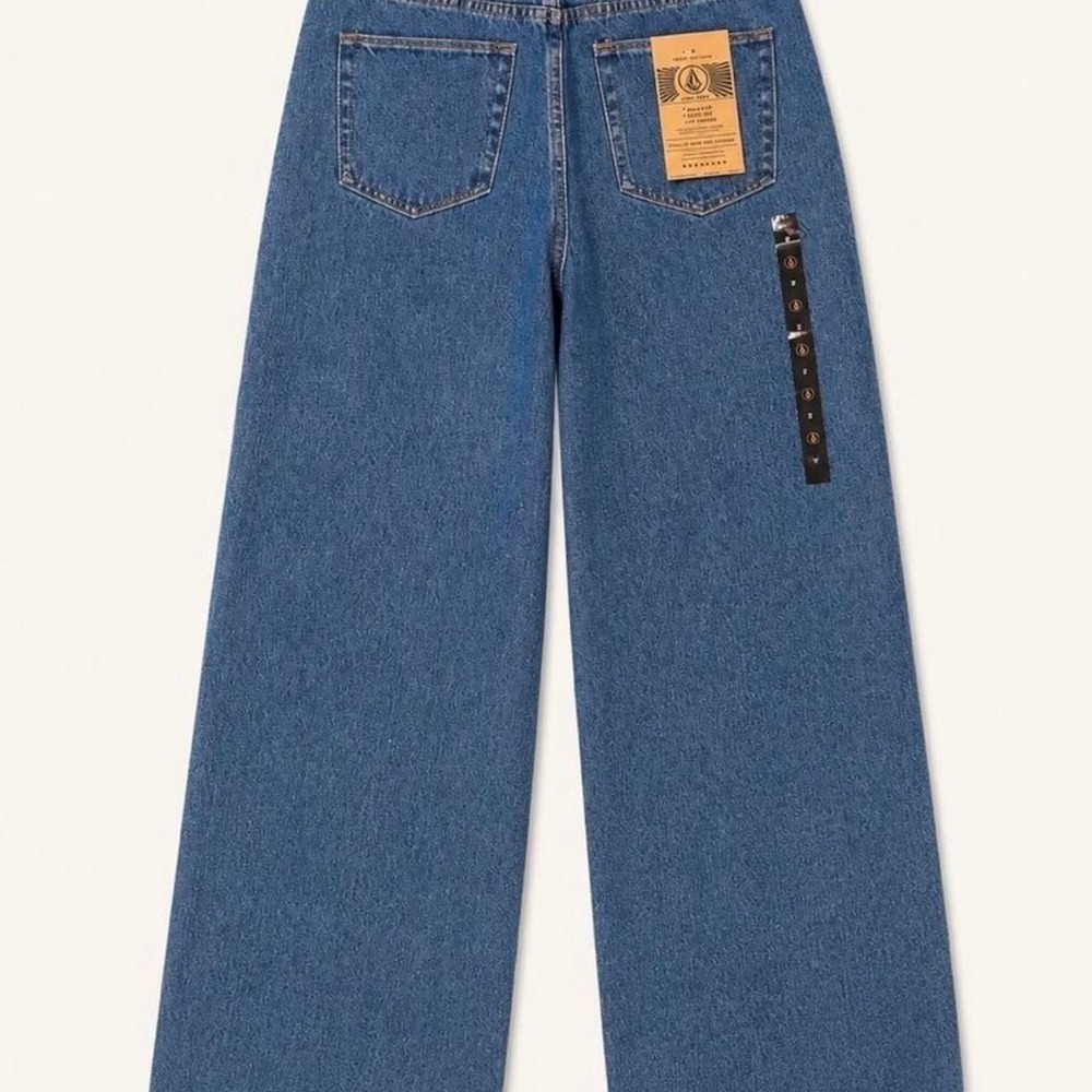 Woman Volcom Stoned BF Hi Rise Jeans NWT Size 27 - Picture 2 of 6